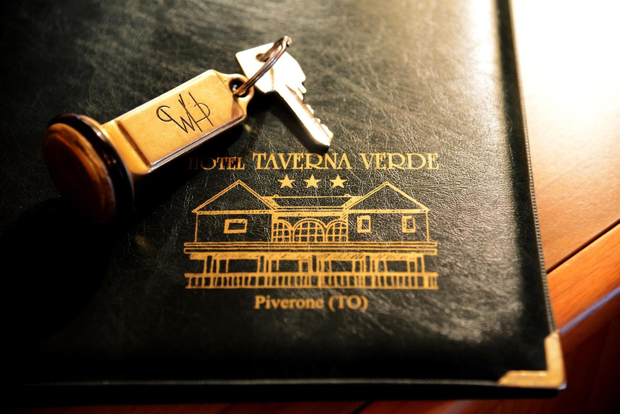 Hotel Ristorante Taverna Verde Piverone Zewnętrze zdjęcie