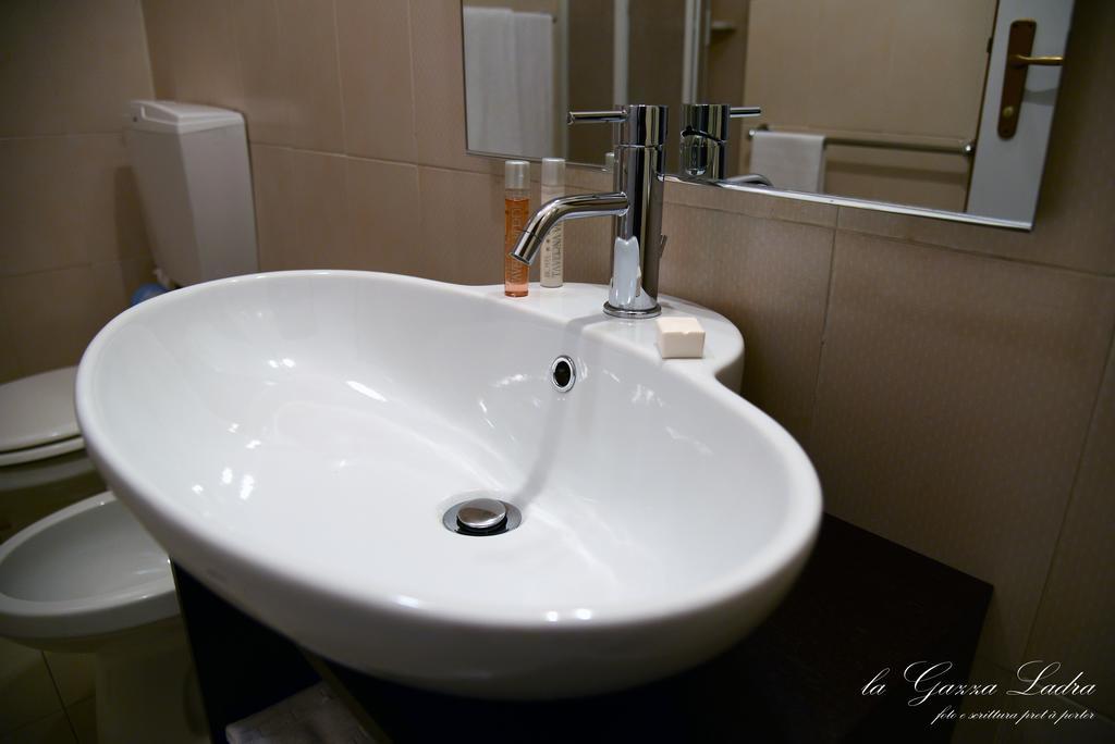 Hotel Ristorante Taverna Verde Piverone Pokój zdjęcie
